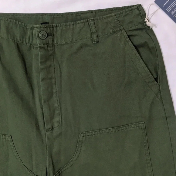 NWT Universal Thread High-Rise Utility Cargo Pants, Color Green Tea Size 14 - Picture 7 of 16